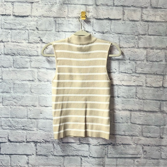 Striped Zip Up Tank - Picture 3 of 4